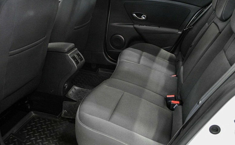 Renault Fluence I