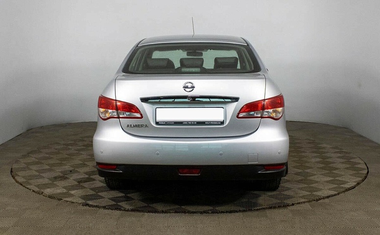 Nissan Almera III (G15)