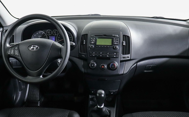 Hyundai i30 1.6 МКПП