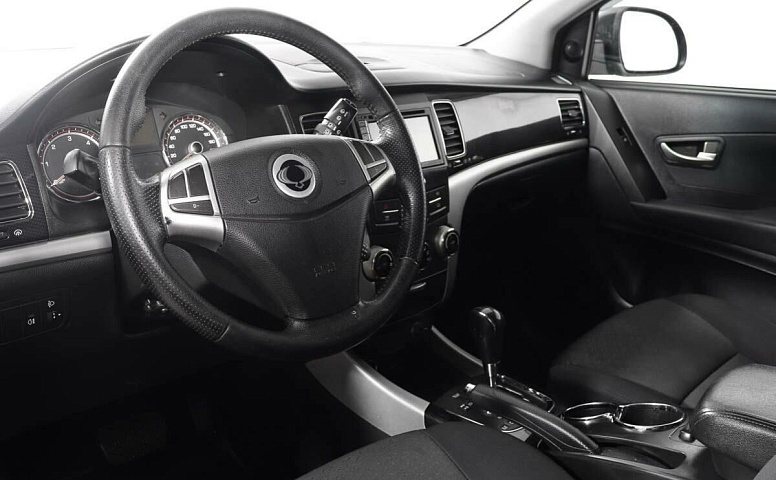 SsangYong Actyon