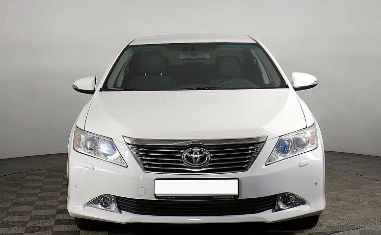 Toyota Camry VII (XV50)
