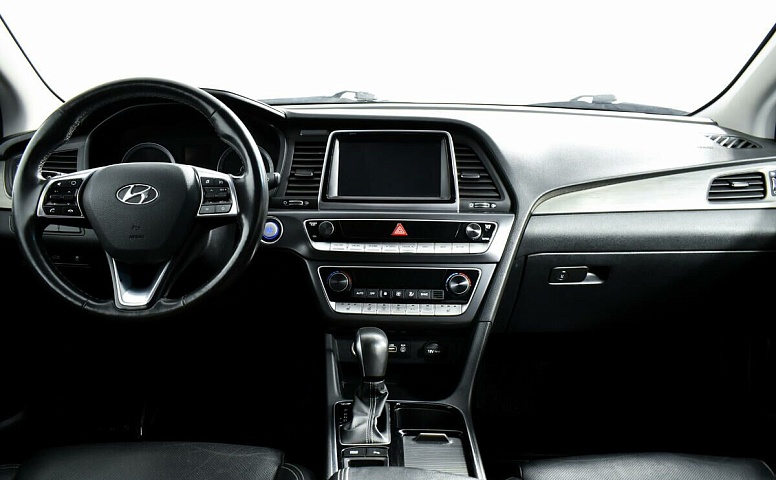 Hyundai Sonata 2.4 АКПП