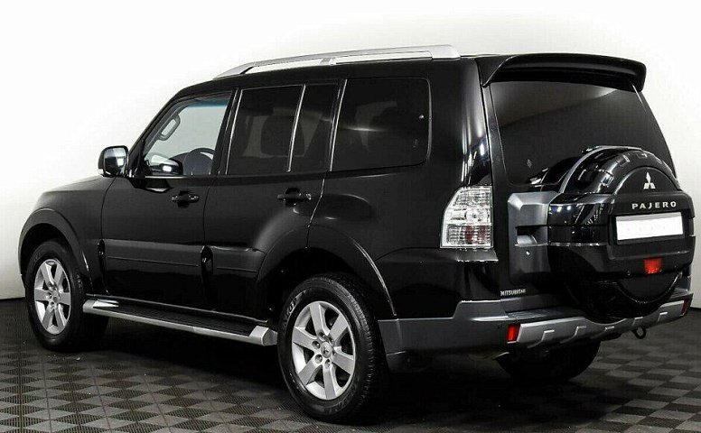 Mitsubishi Pajero 3.8 Автомат