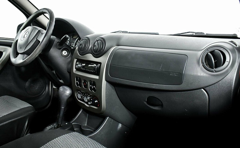 Renault Logan I Рестайлинг