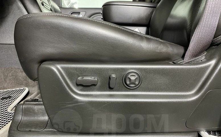 Cadillac Escalade, 3 поколение