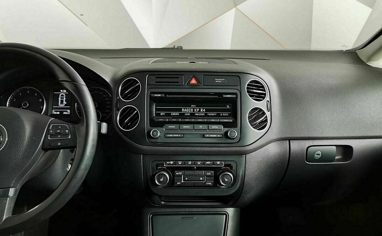 Volkswagen golf plus
