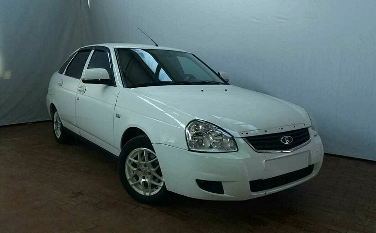 LADA (ВАЗ) 2170 1.6 MT (98 л.с.)