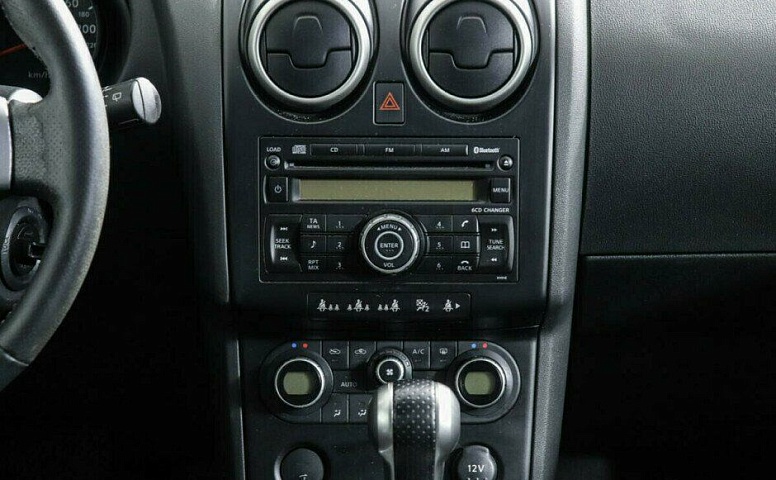 Nissan Qashqai 2.0 Вариатор
